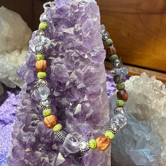 Navajo Native American Ghost Bead & Clear Quartz Bracelet - Handmade - Picture 6 of 9